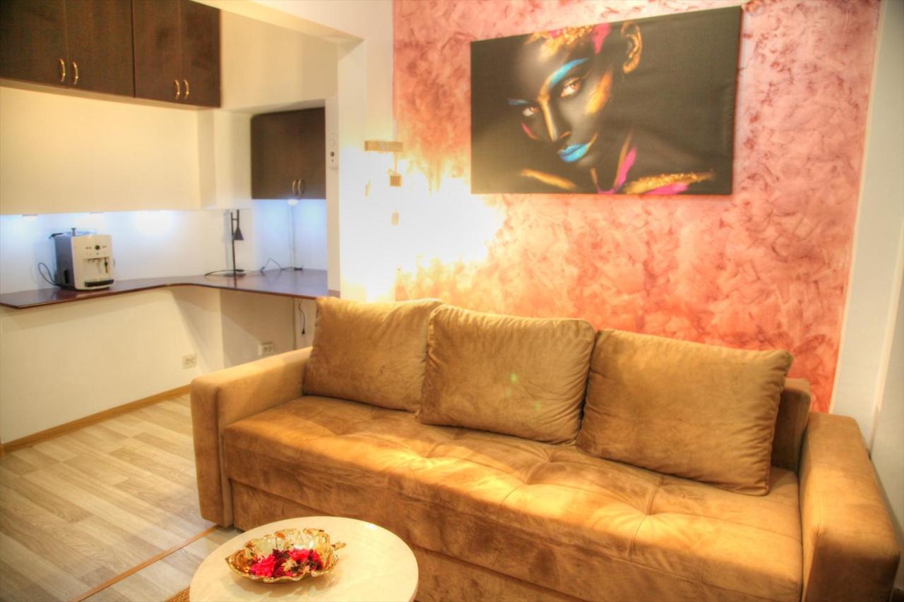 Apartamento Royal Mansion In Unirii Square Cluj-Napoca Exterior foto
